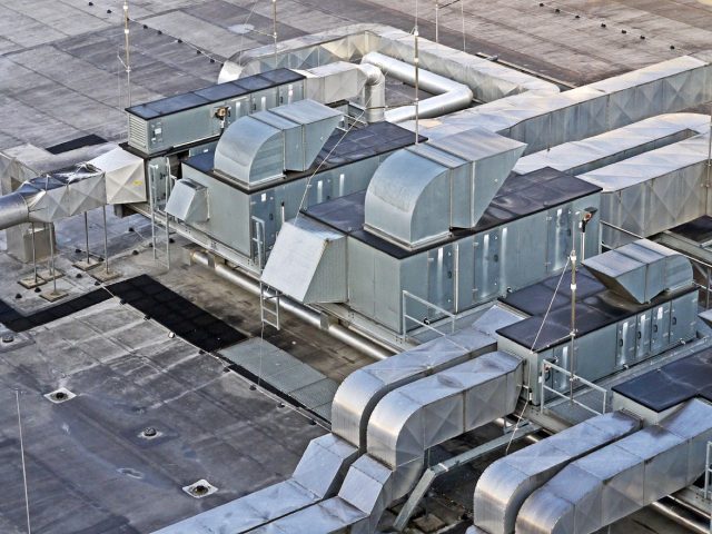 Installateur VMC à Rouen : guide pour choix et réglementation